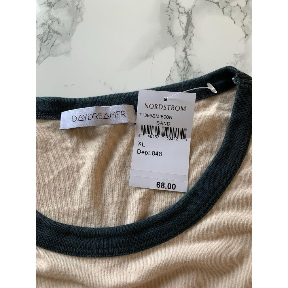DayDreamer Classic Smiley Ringer Graphic Tee XL - Picture 4 of 8
